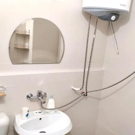 Apartman Lidda In Residential Area