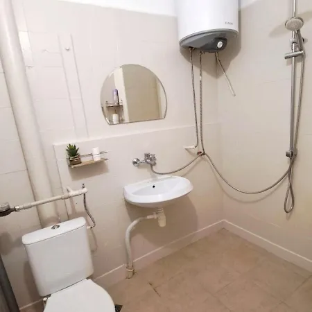 Lidda In Residential Area Apartament *