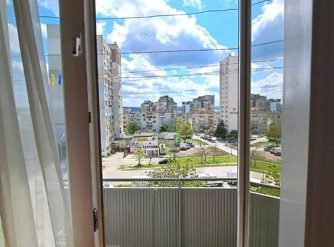 Apartament Lidda In Residential Area *