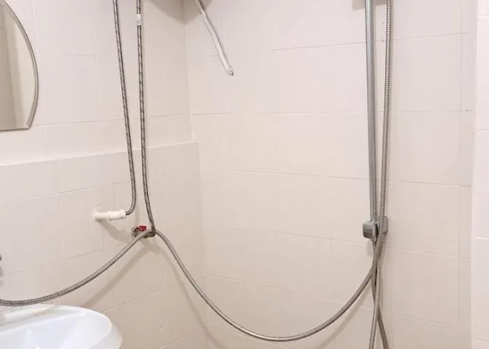 Lidda In Residential Area Apartament